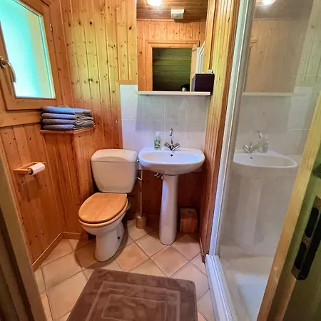 Family-friendly Self-catering In - Sleeps 12 Portes Du Soleil Chalet Abondance